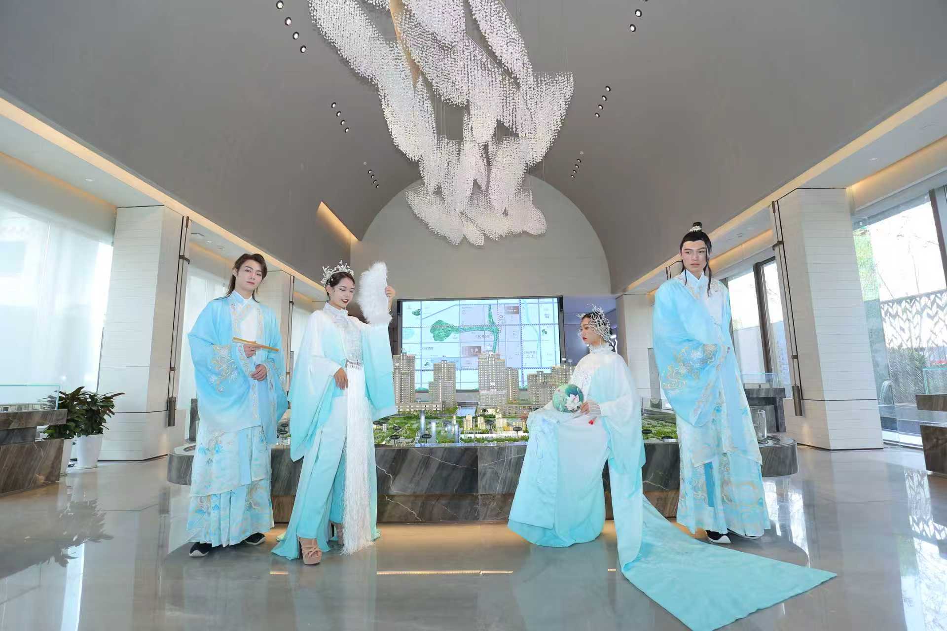 21年8月 中信泰富·九庐营销中心开放